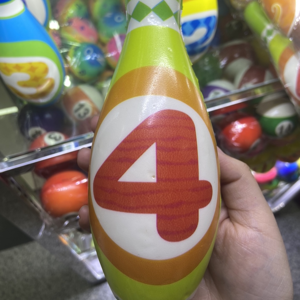 Factory direct sales of cartoon digital early education 4 bowling, sponge balls, foam balls and children's toys