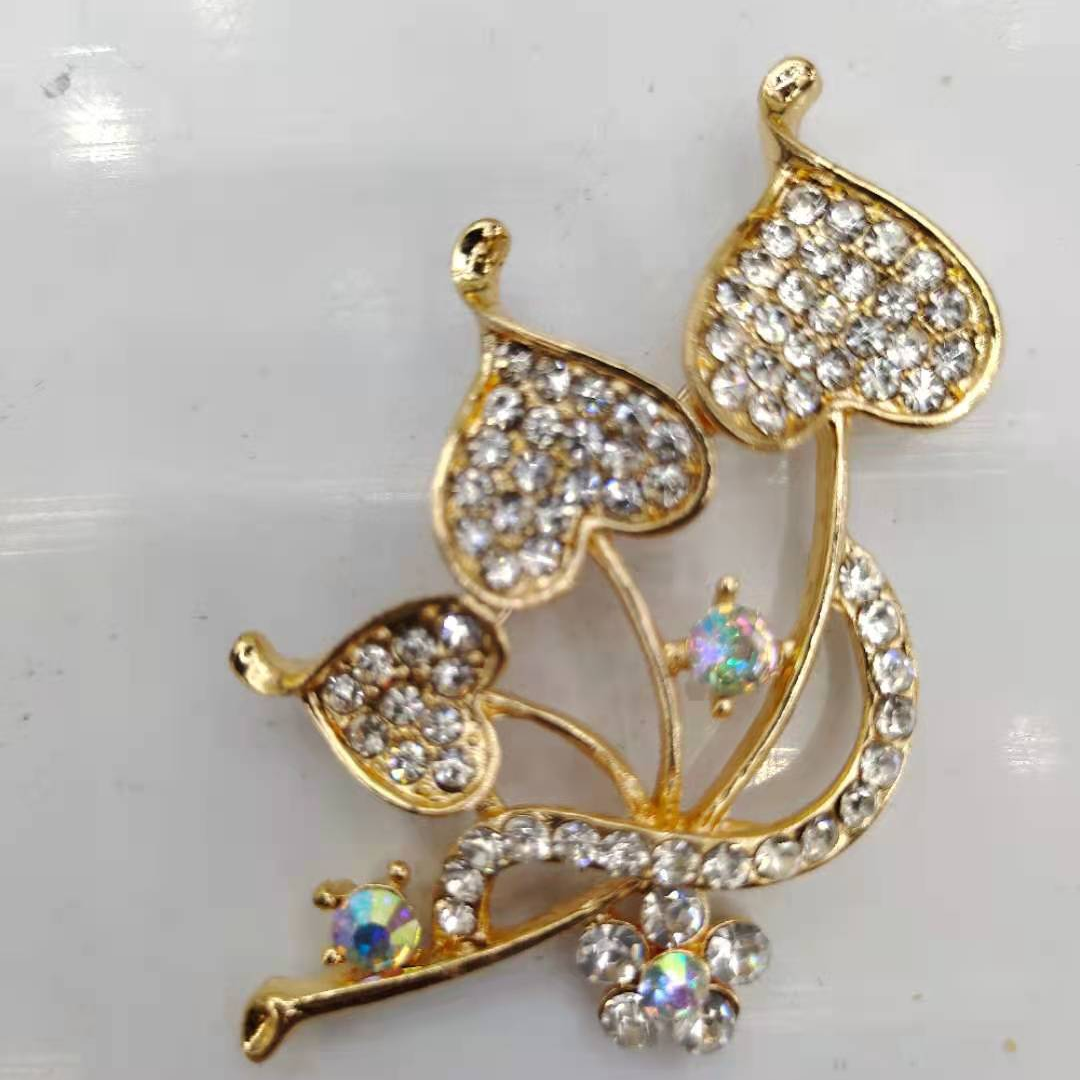 Fashion brooch 373 thumbnail