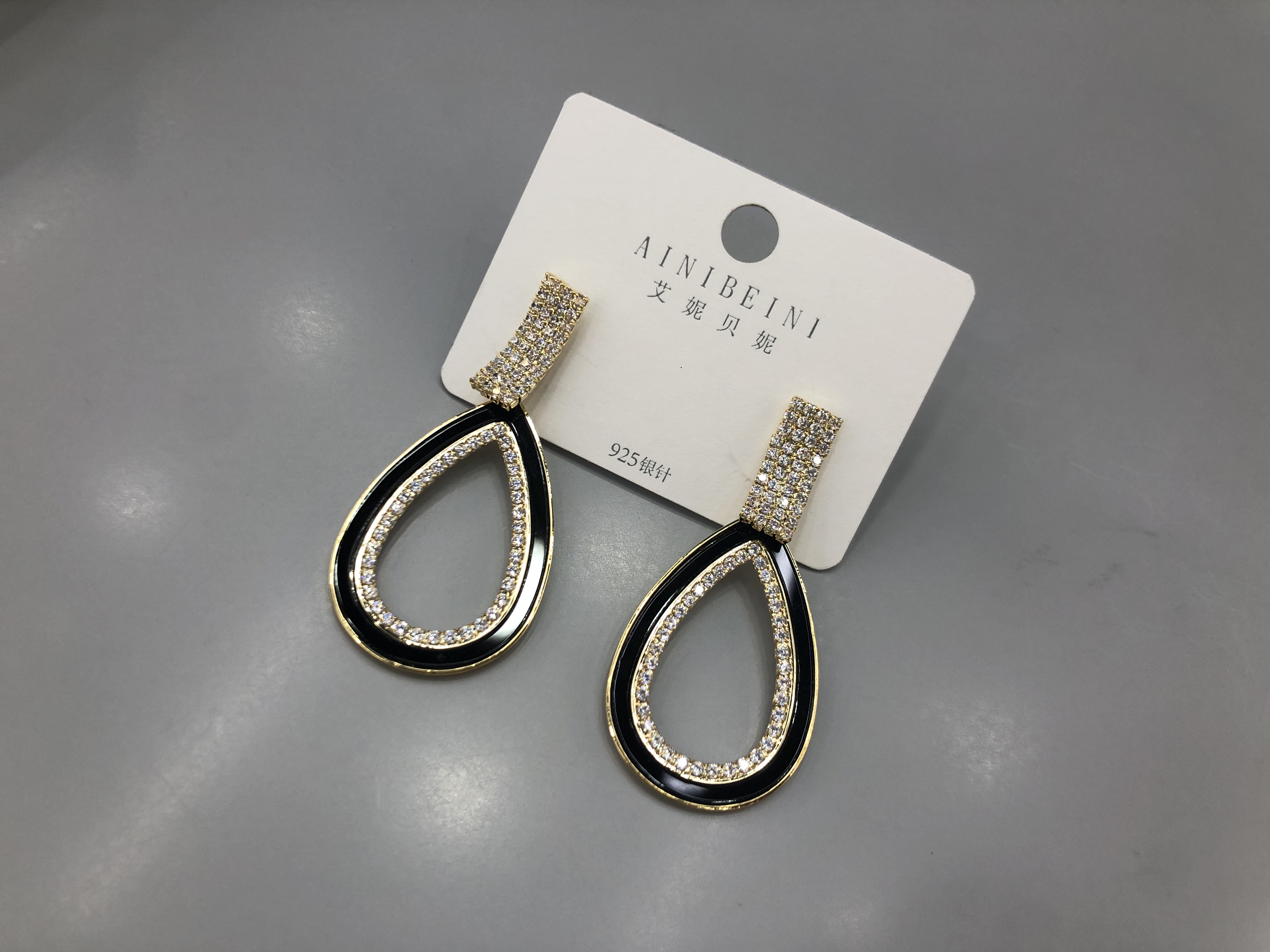 S925 Silver Needle Stud Earrings for Women, 2021 New trendy Korean versatile, fashionable and high-end earrings Application Scenario