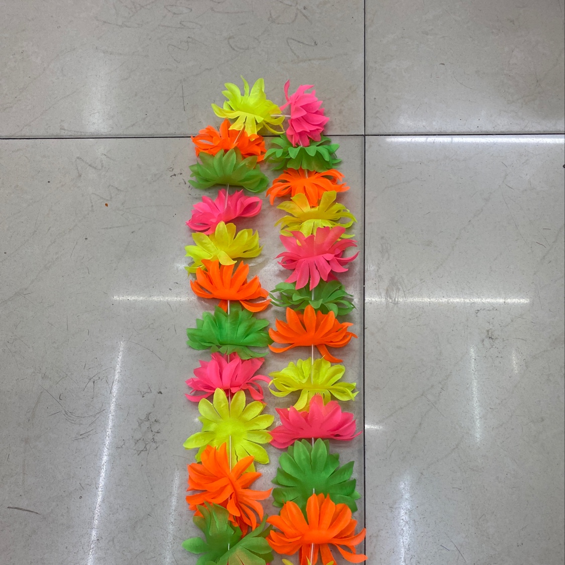 夏威夷花环荧光彩色倩如草裙厂