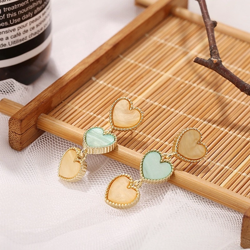 Coreano temperamento simple geométrico corazón forma de oreja chica corazón dulce largo pendiente orejón detail image 4