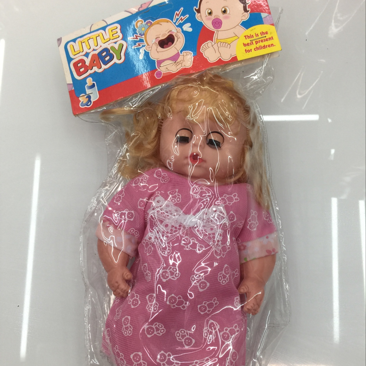8814 A3 Doll - A Barbie doll