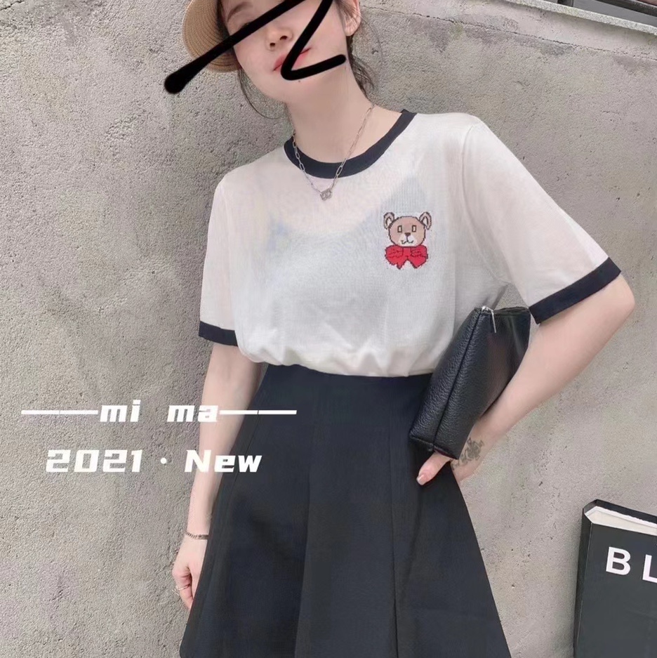 白色 针织衫