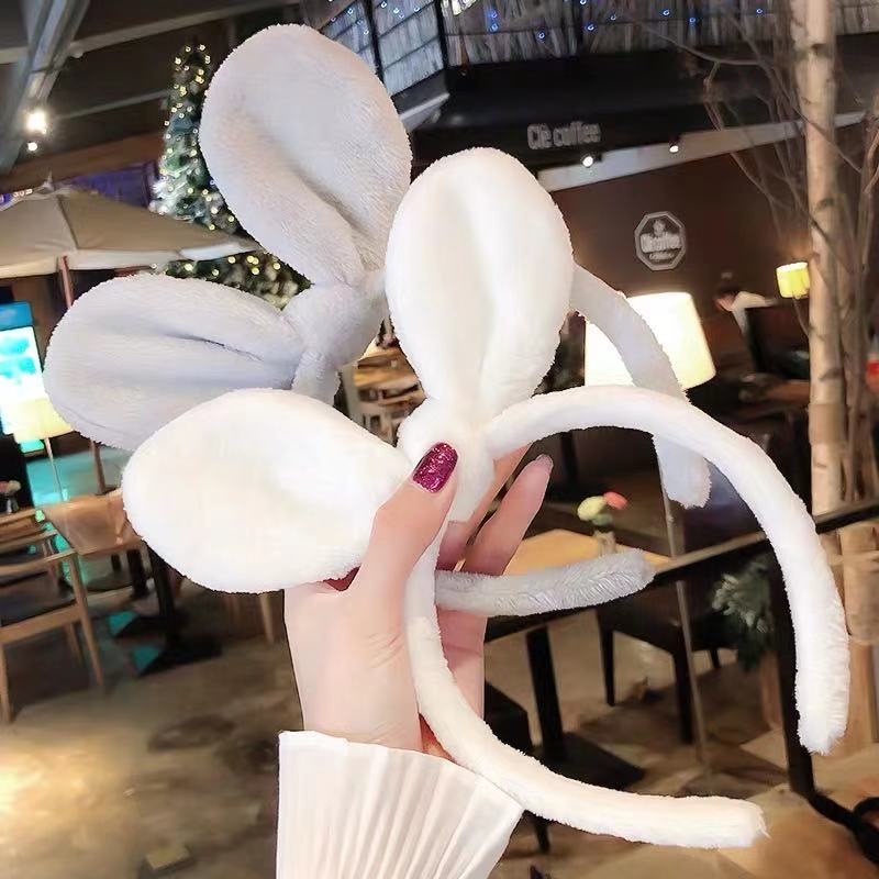 Plush rabbit ear head buckle details Picture