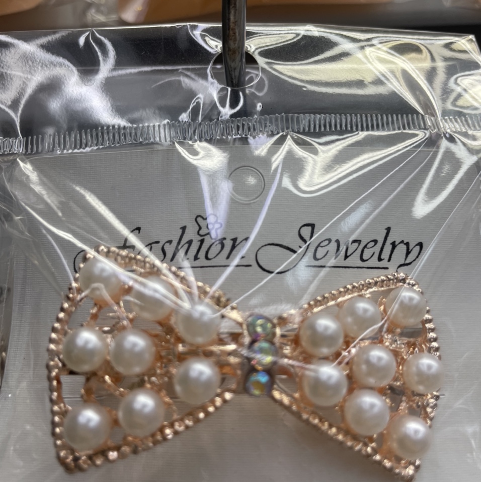 6 cm pearl hair clip