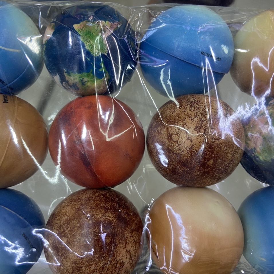 Factory direct sales of 5 cm Star series girls' and boys' toys, sponge balls, foam balls, children's toys. 12/opp