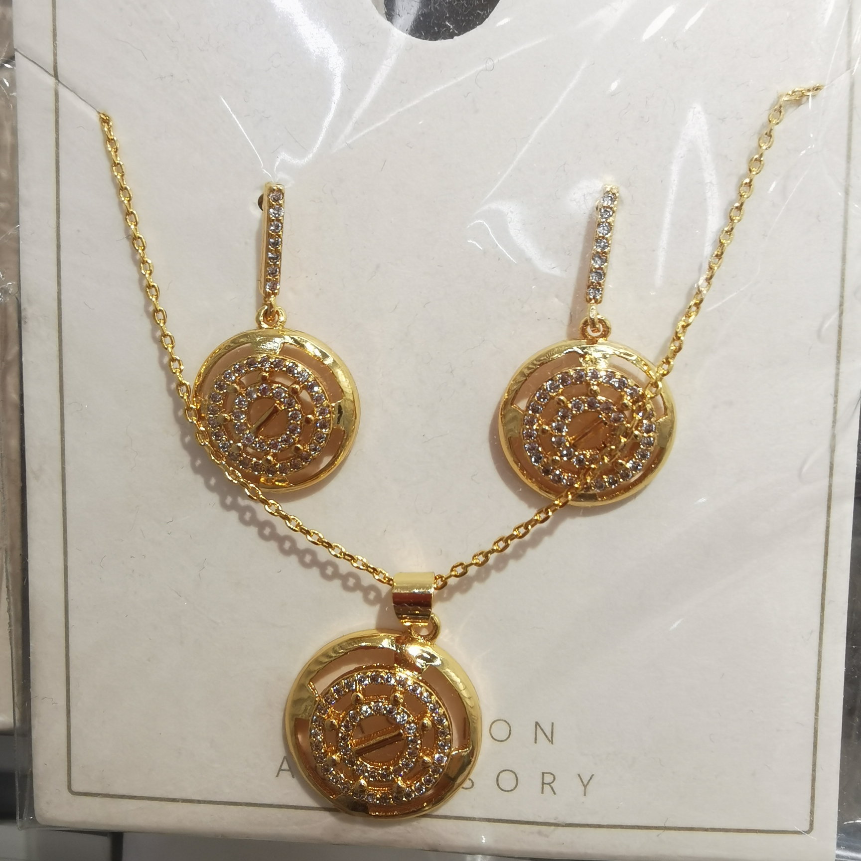 Earrings and necklaces are crazy thumbnail