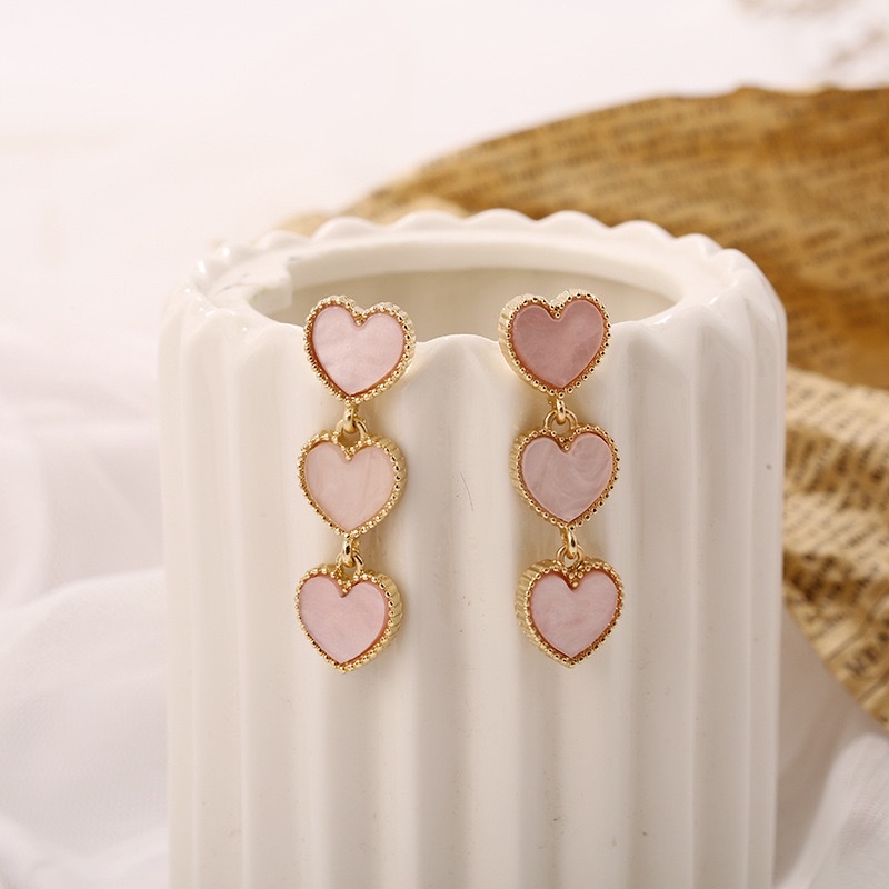 Coreano temperamento simple geométrico corazón forma de oreja chica corazón dulce largo pendiente orejón Specification image