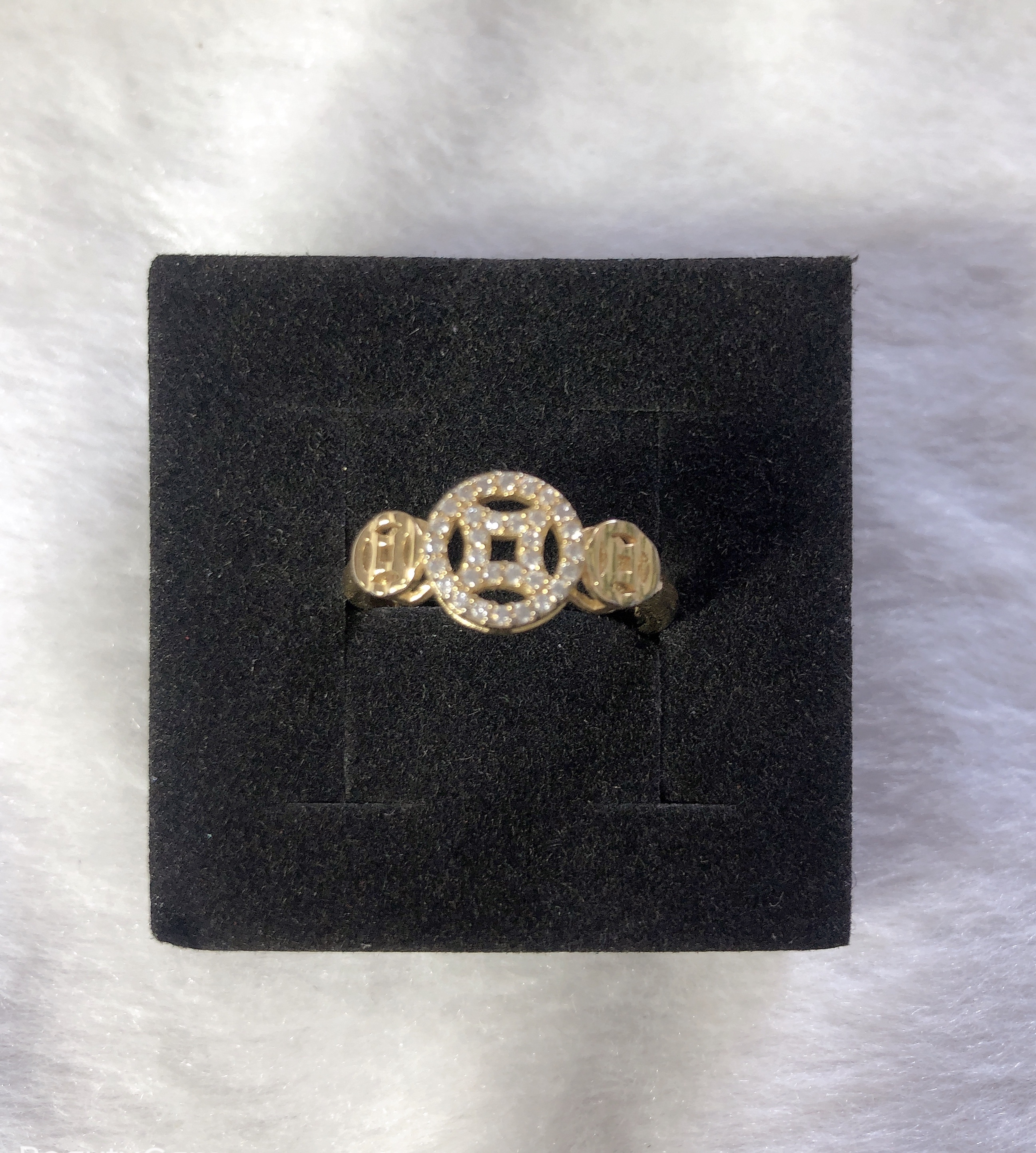 A niche design, fashionable and individual, simple and popular online celebrity opening ring for wealth expansion Application Scenario