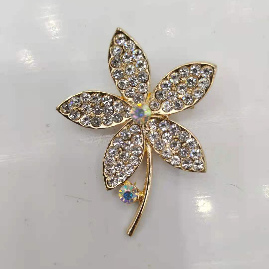 Fashion brooch 376 thumbnail