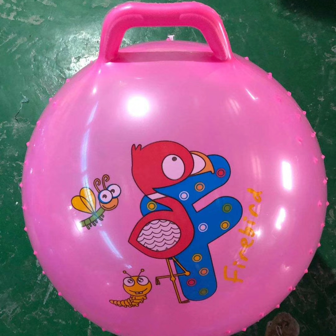 ويباع مصنع صور الرسوم المتحركة من طراز PVC في كرة الضغط المضغوطة (PVC) للأطفال في كرة الكرة المضغوطة ذات المقبض التدليك البالغة 45 بوصة