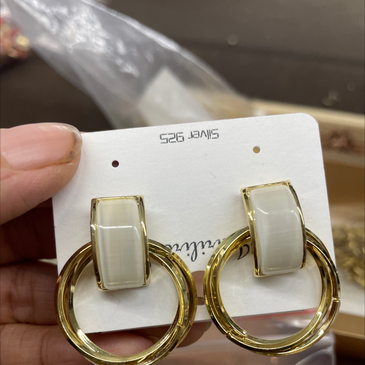 Today beauty Korean version gold ring natural cat's eye earrings thumbnail