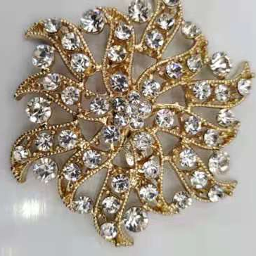 Fashion Brooch 394 thumbnail