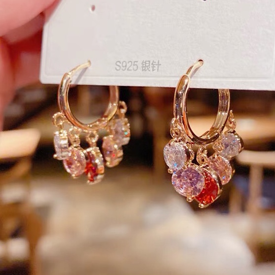 2021新款潮气质时尚彩色锆石流苏耳扣个性设计感百搭耳环高级耳坠