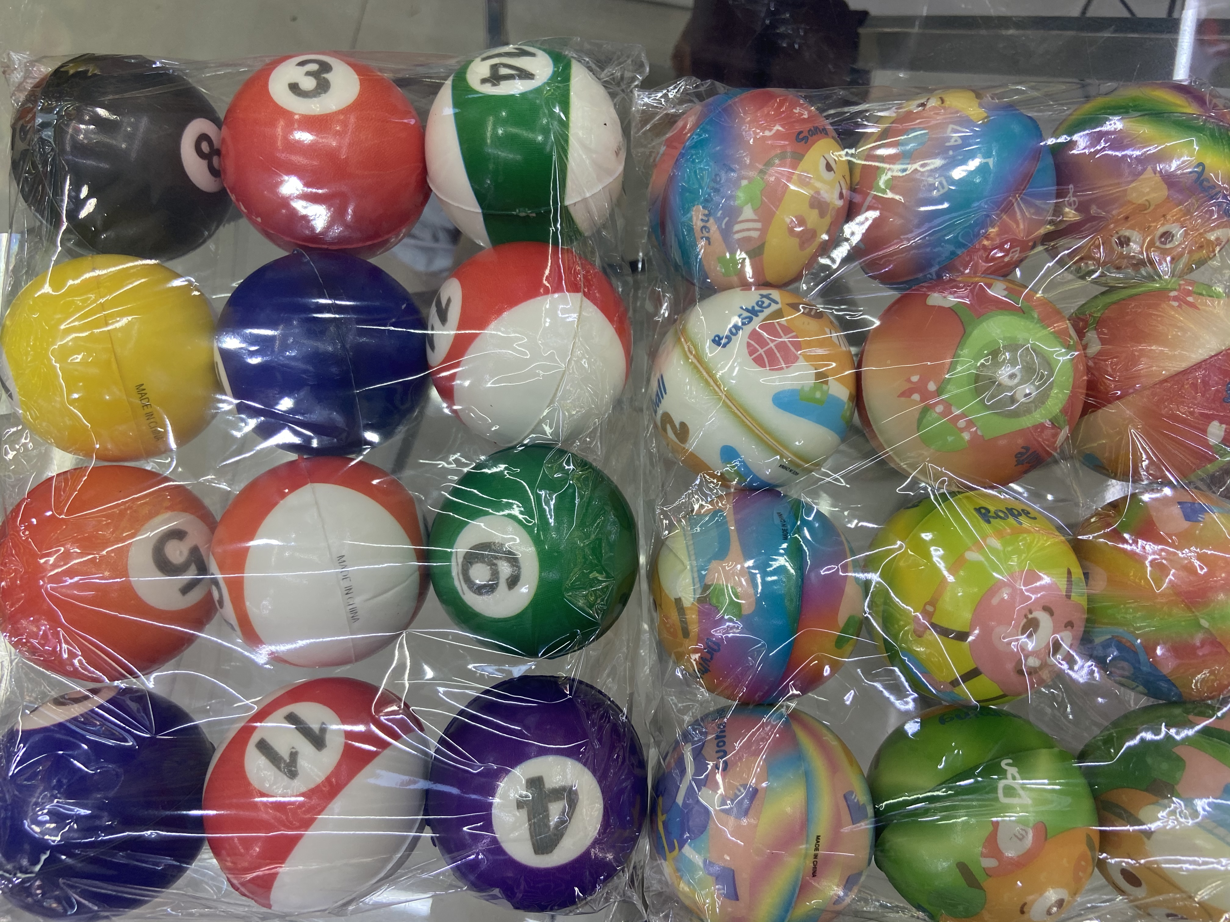 Factory direct sales 6.3 cm cartoon ➕ billiards girls' and boys' toys sponge balls foam balls children 'toys. 12/oppl details Picture