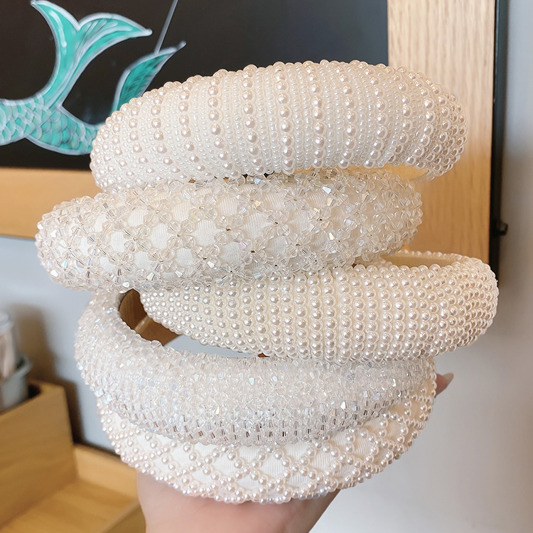 Pearl hair band for a woman's high-end look, super ethereal hair clip in summer, ethereal headband, hair tie on the top of the head, summer youthful headwear, hair band 6