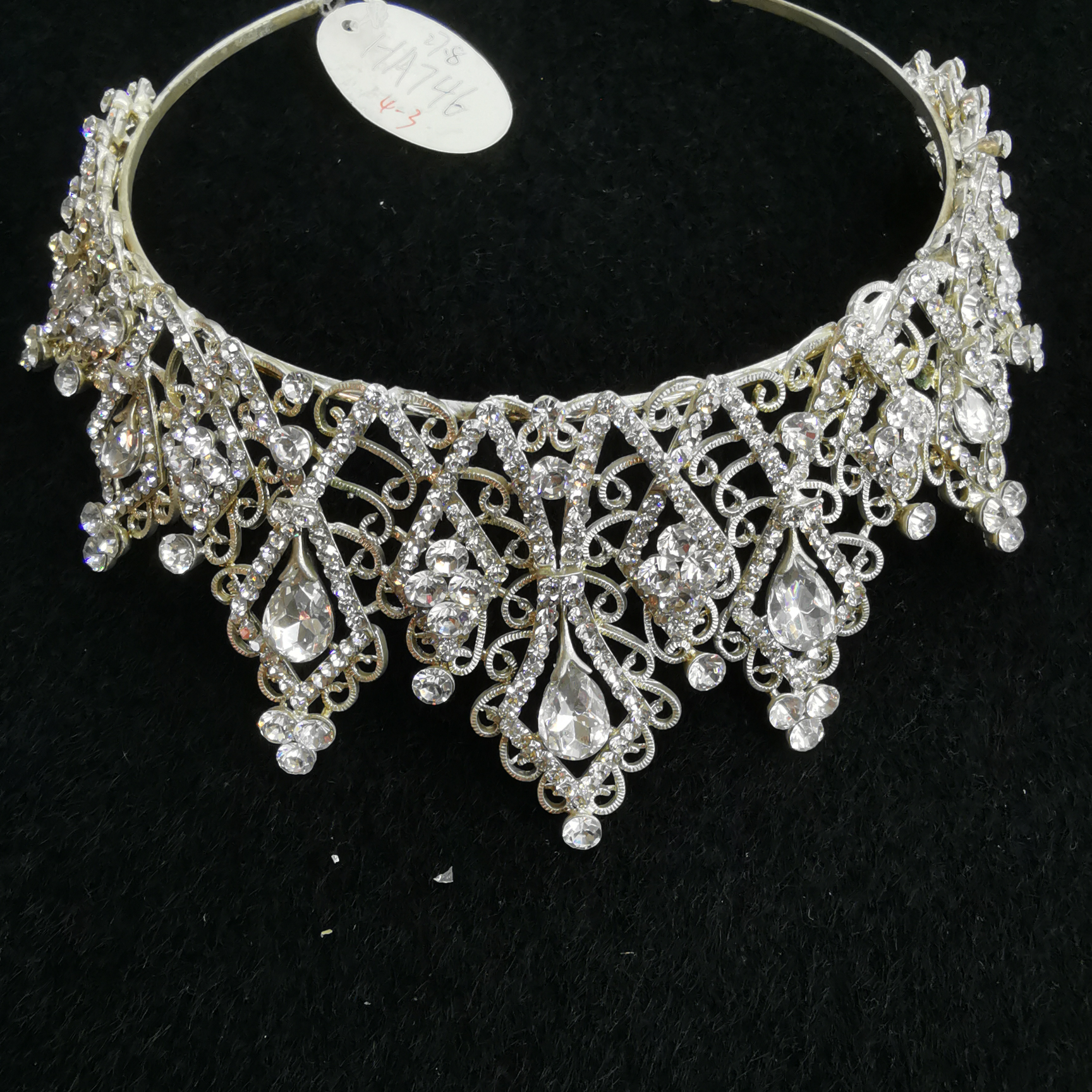 High-end dress bridal headwear 2021 new Japanese and Korean wedding crown pearl adult alloy wedding dress matching