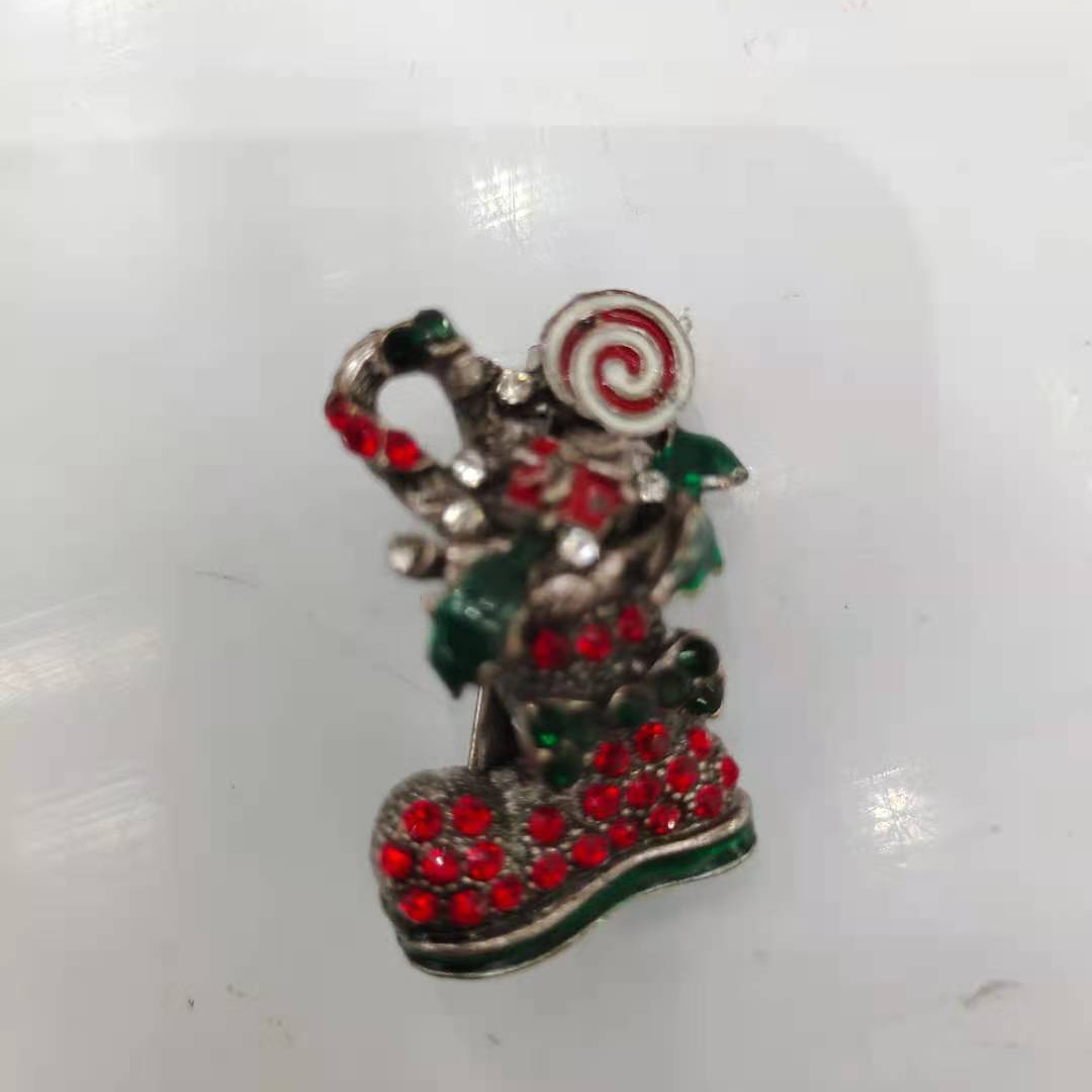 Fashion pin 456