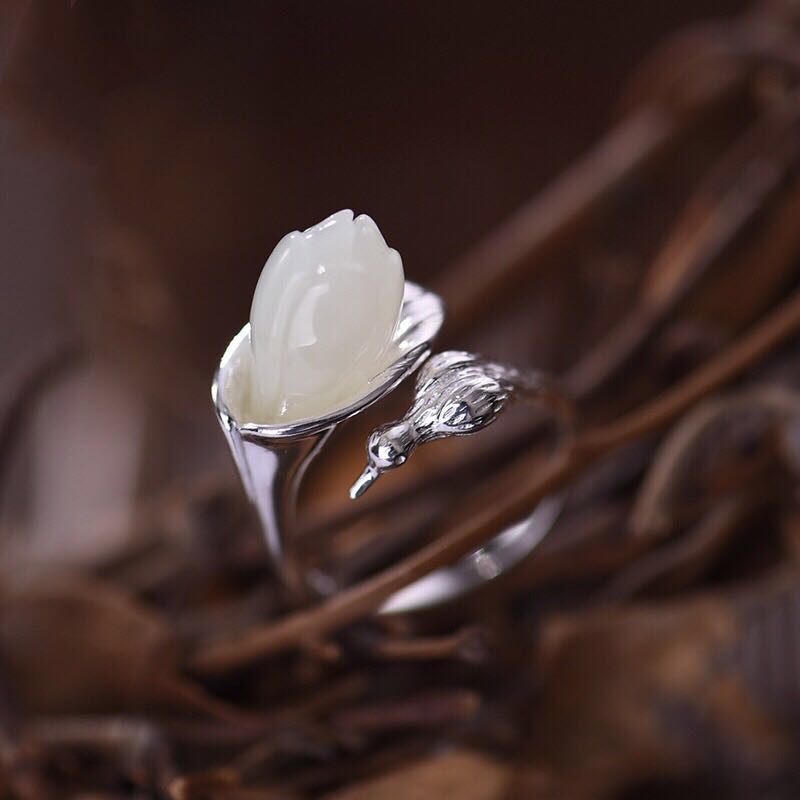 思兰银饰925银玉兰花和田玉戒指送礼佳品图