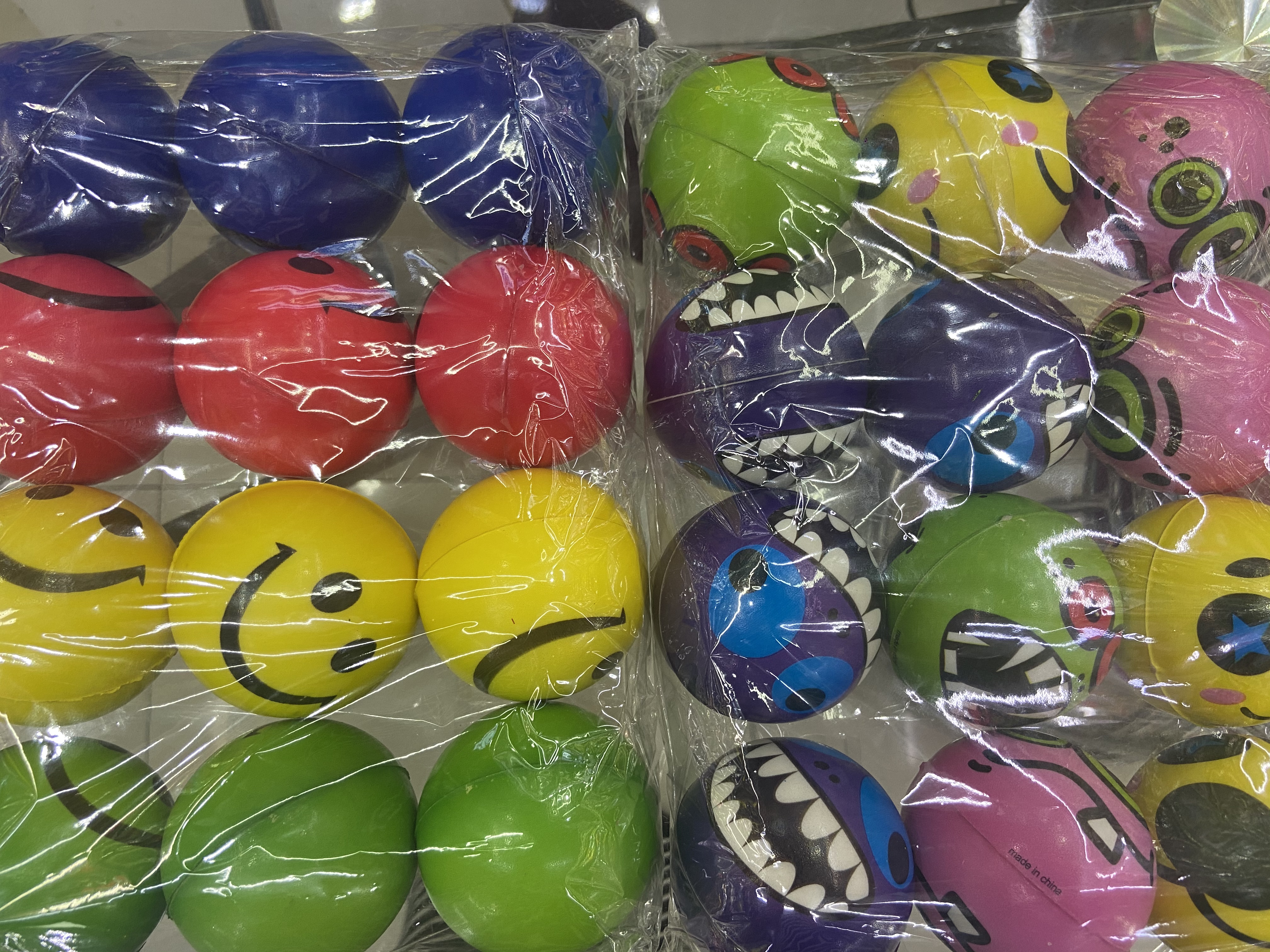Factory direct sales 6.3 cm chaotic combination 65 girls and boys toys Sponge balls Foam balls children's toys. 12/opp... detail image 2
