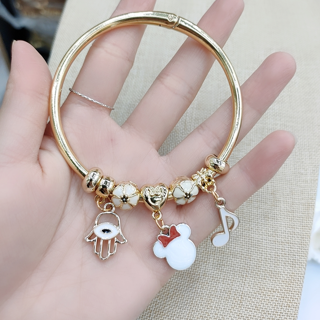 Pandora bracelet, women's pure silver beads, loose beads, stringing beads, diy white accessories, pacifier, bear bracelet, Little Red Book