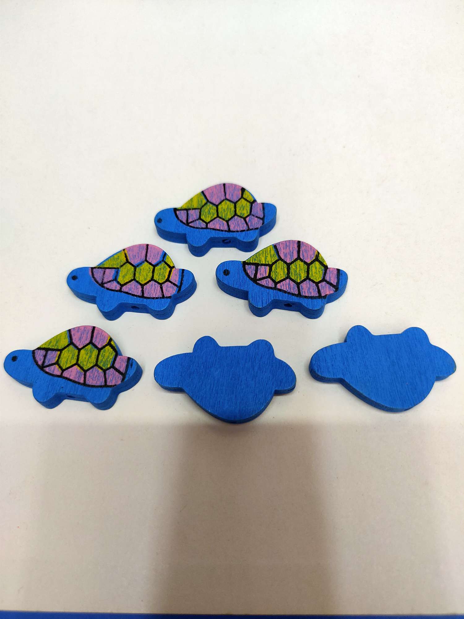 厂家直销木质配件 乌龟蓝色产品图