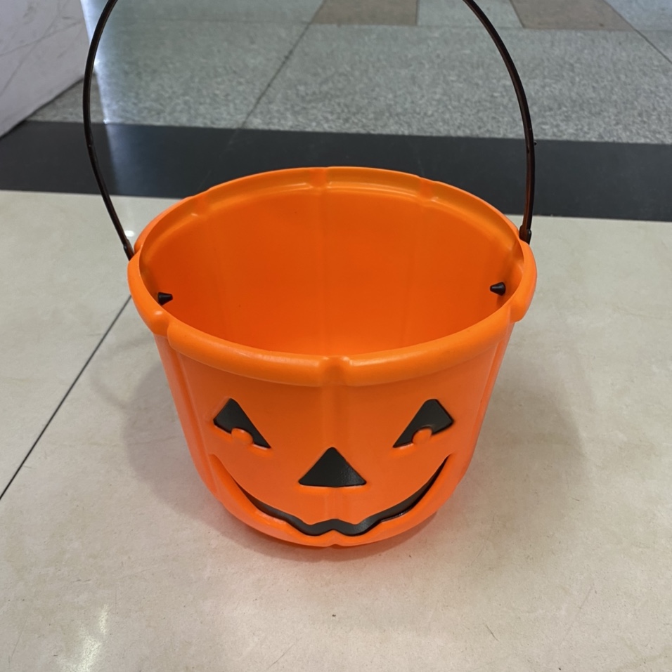 厂家直销万圣节手提南瓜桶
