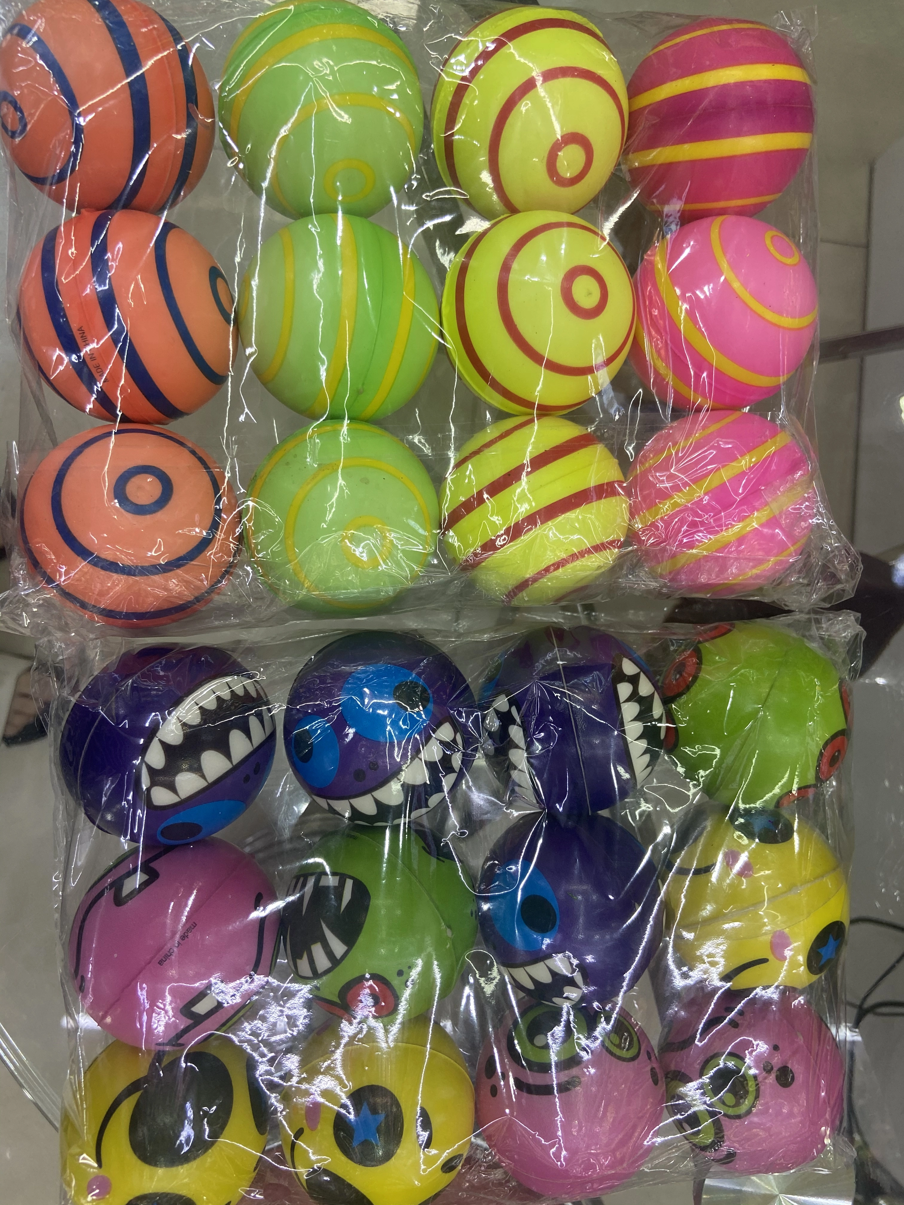 Factory direct sales 6.3 cm chaotic combination 58 girls and boys toys Sponge balls Foam balls children's toys. 12/opp... detail image 3