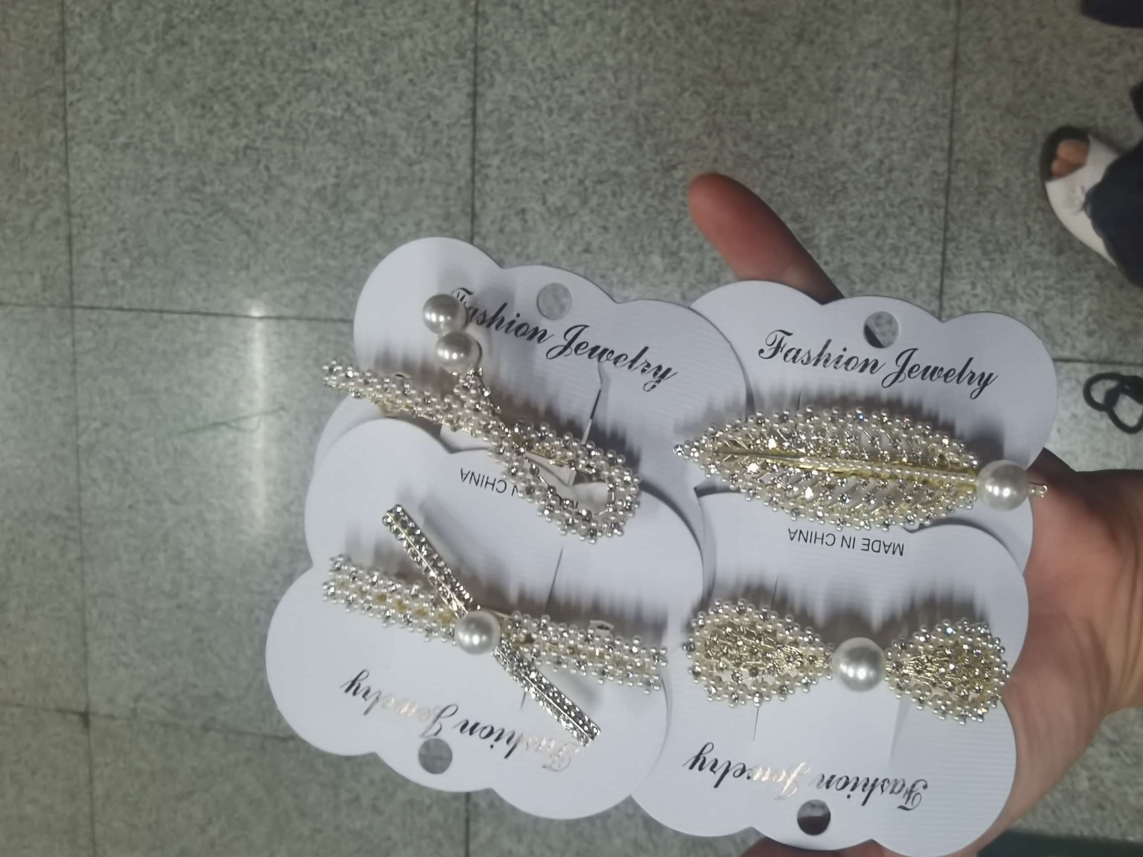 珍珠顶夹产品图