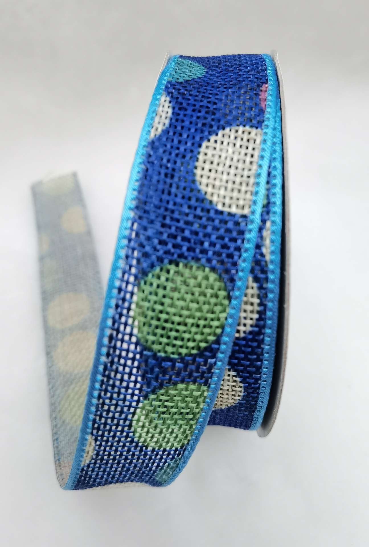 2.5  cm 仿麻彩球宝蓝色，圣诞，玩具，服装，工艺，喜庆，饰品，文具，卡片，包装，等等各种厂品上都可以撘配产品图