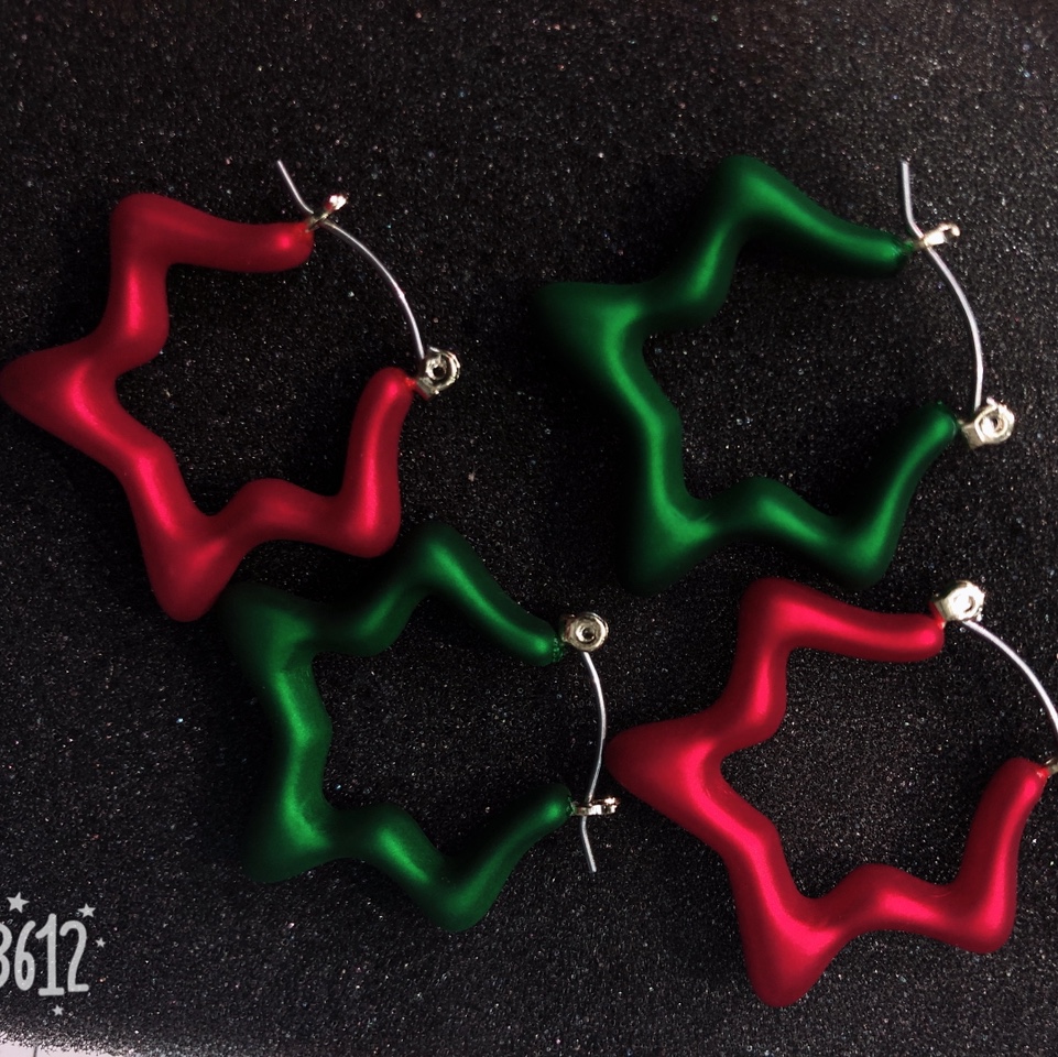 Matte five-pointed star