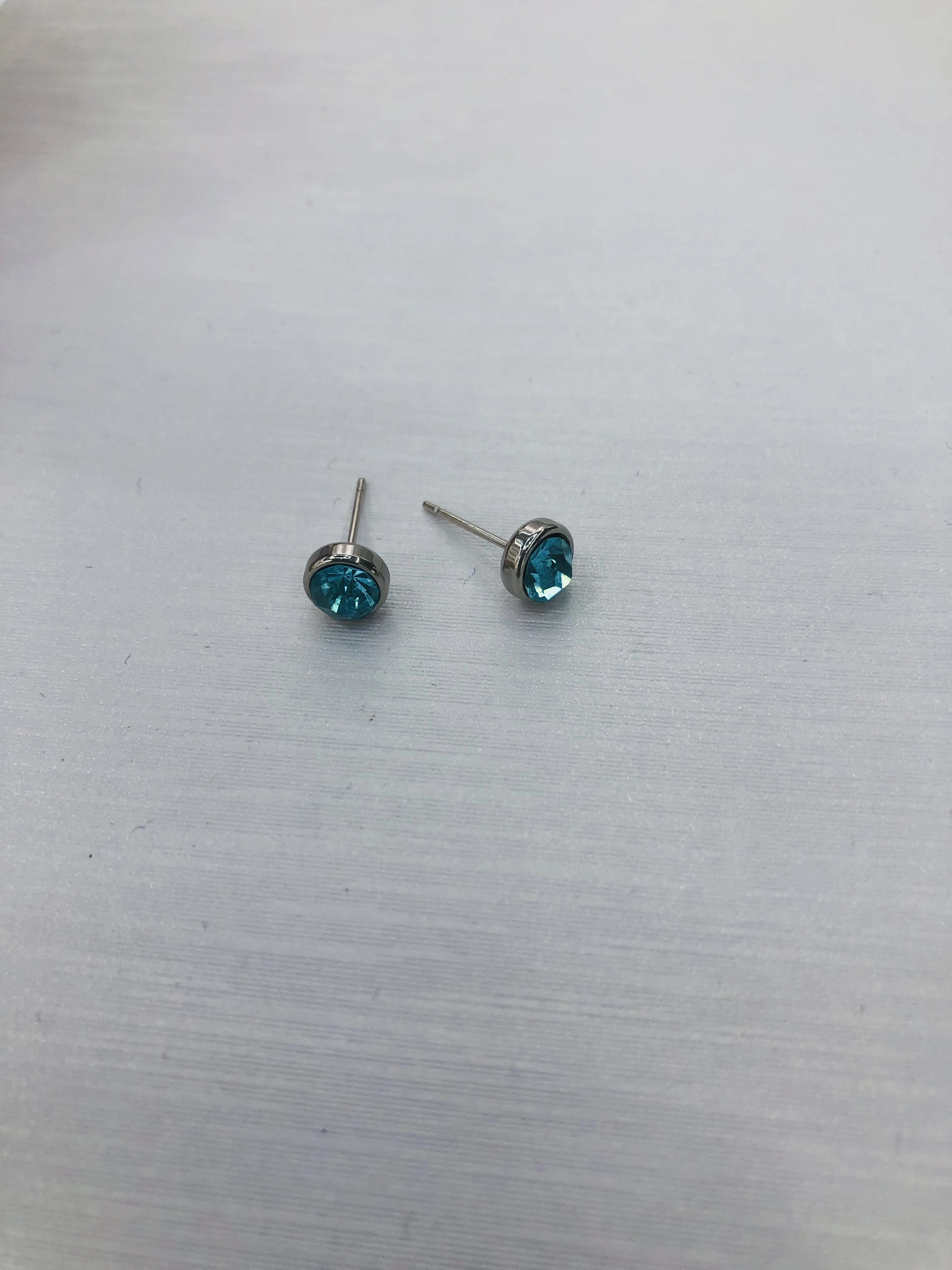 Small and simple Korean-style stainless steel ear studs for girls 2 detail image 2