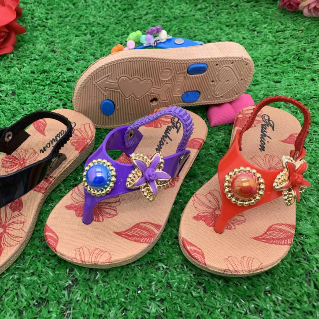 260 new casual sandals for children