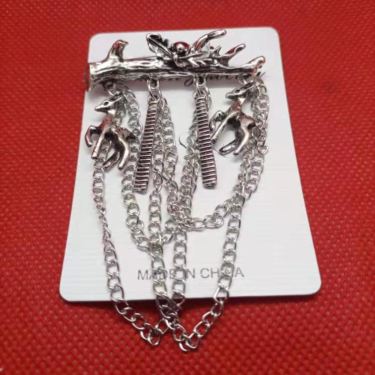 Vintage chain brooch for men