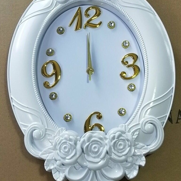 762 wall clocks