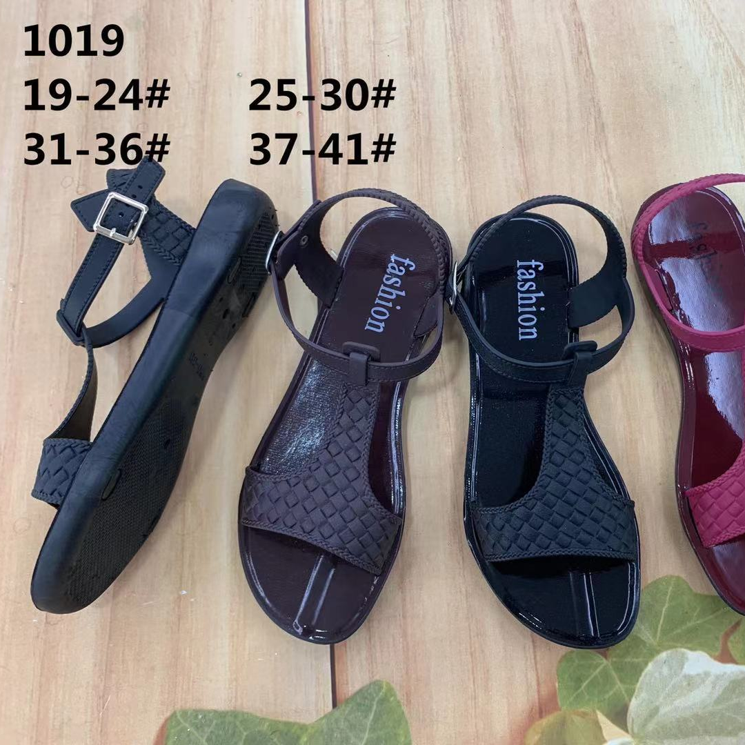 2021 Summer Women's large sandals for children