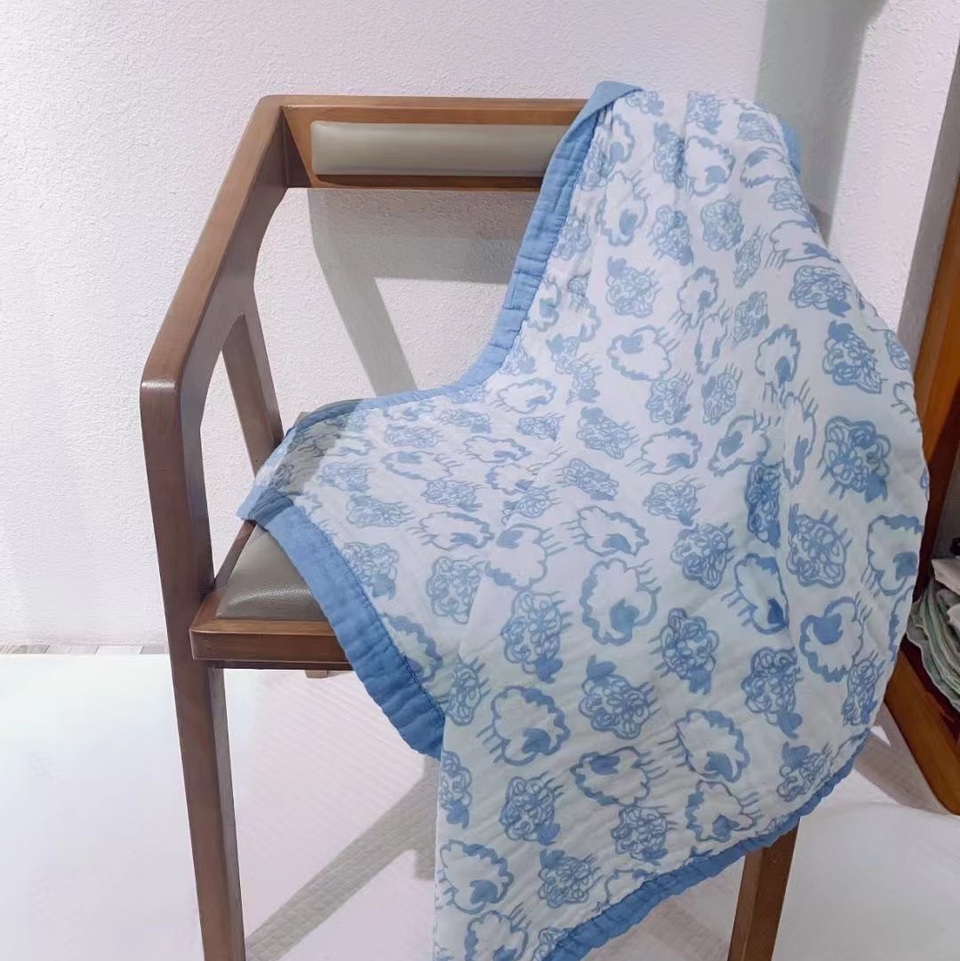 Six-Ply Seersucker Bath Towel