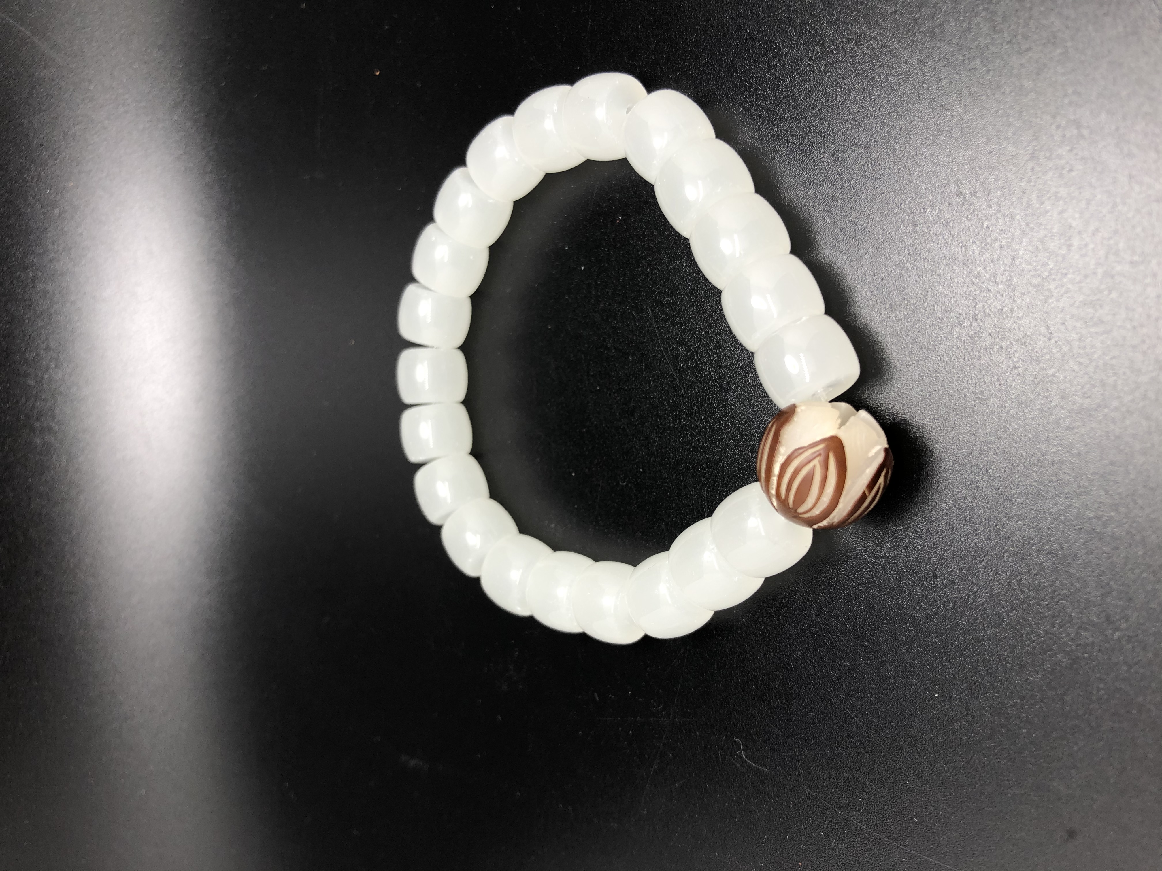 玉石/女士手链/8*10白底实物图