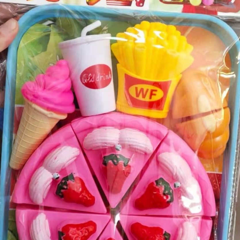 Cake toys play house