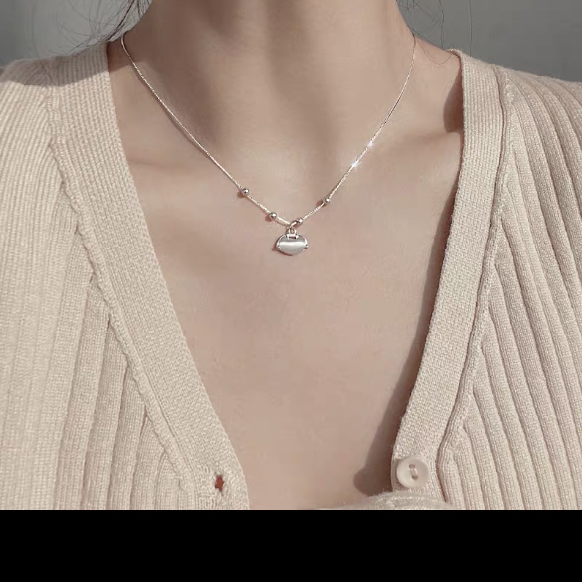 Peace collar bone necklace