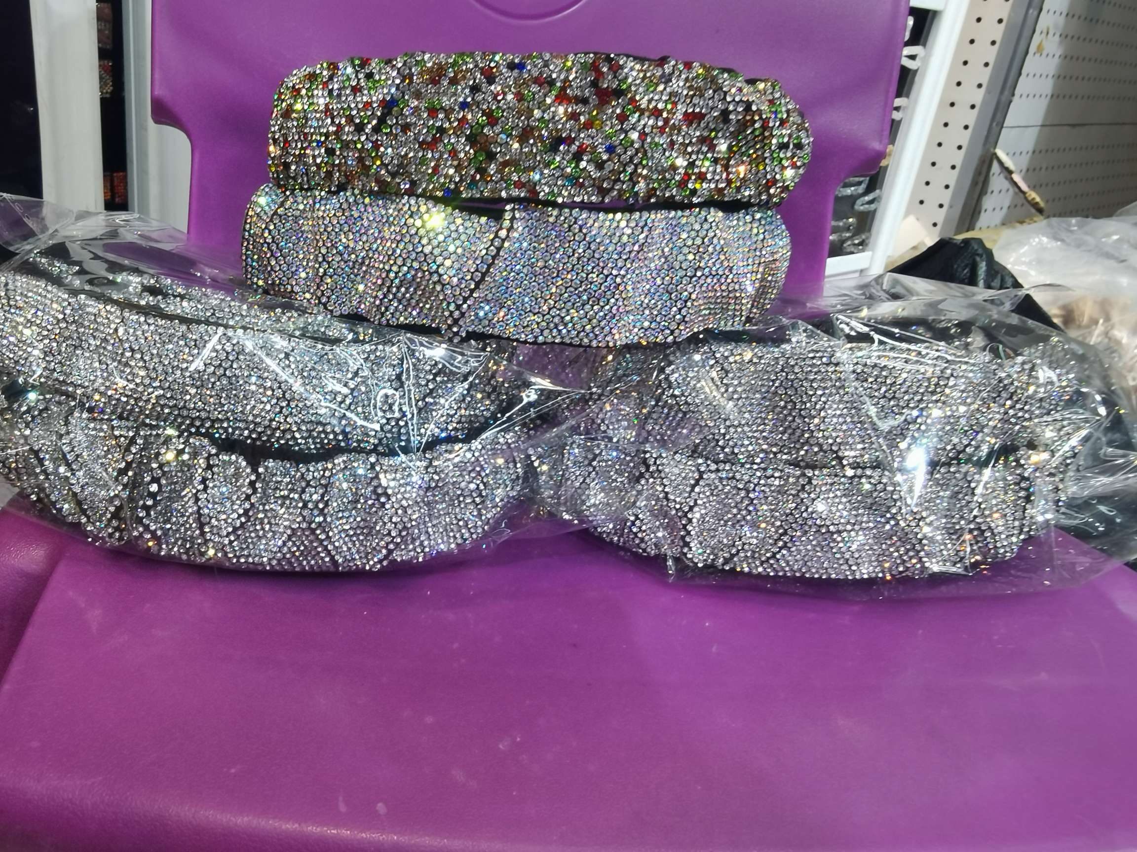 新款窄满钻头箍白底实物图