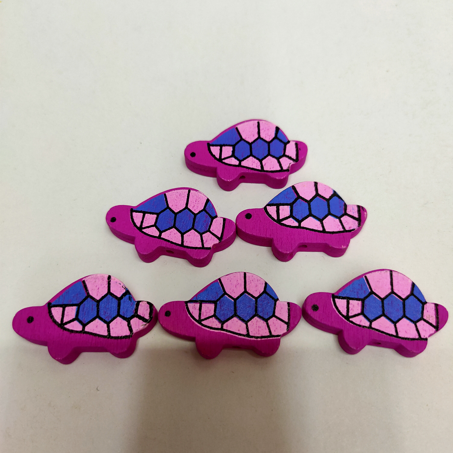 Manufacturers direct sales of wooden accessories tortoise rose red thumbnail