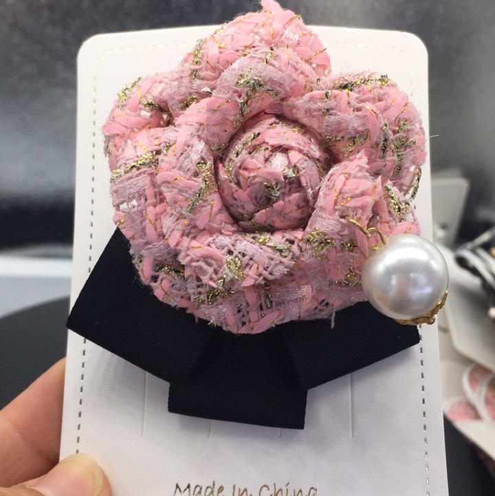山茶花珍珠胸花粉