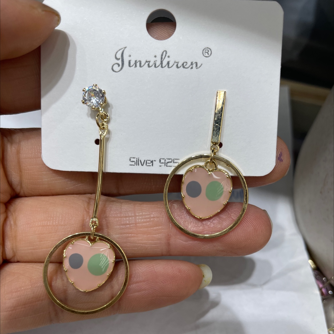 Today beauty Korean version of the new earrings around asymmetrical design thumbnail