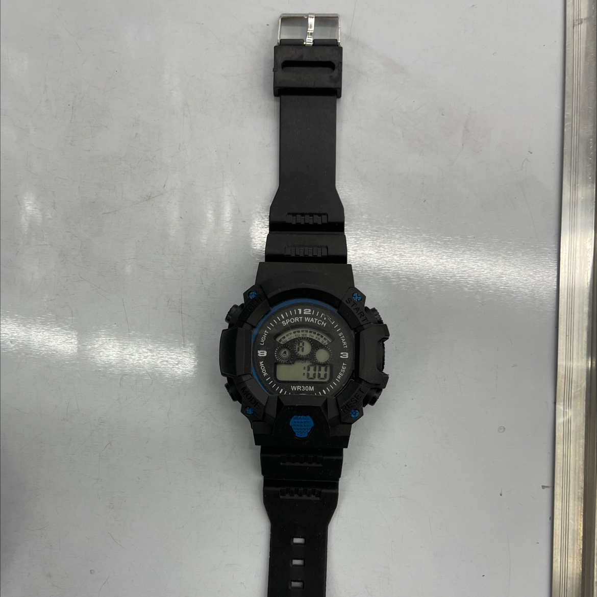 Sports watch 23