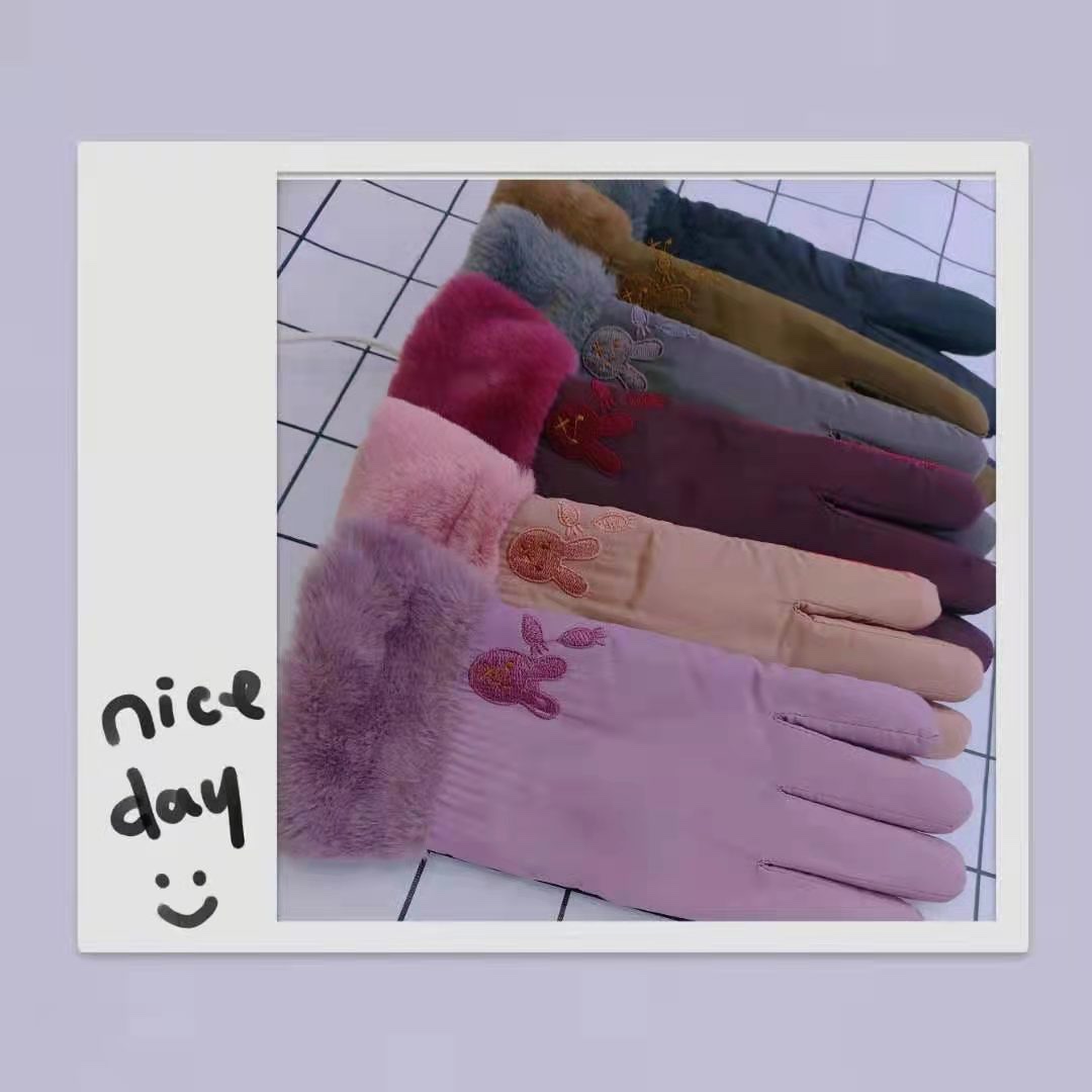 Women's wool-mouth touchscreen gloves