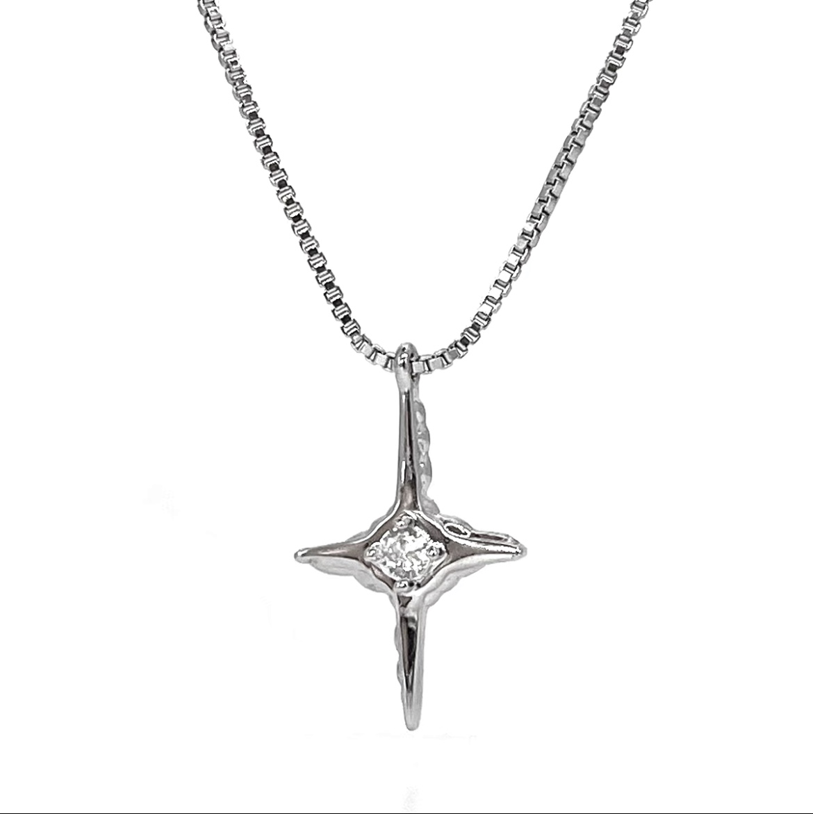 Diamond-set clavicle chain