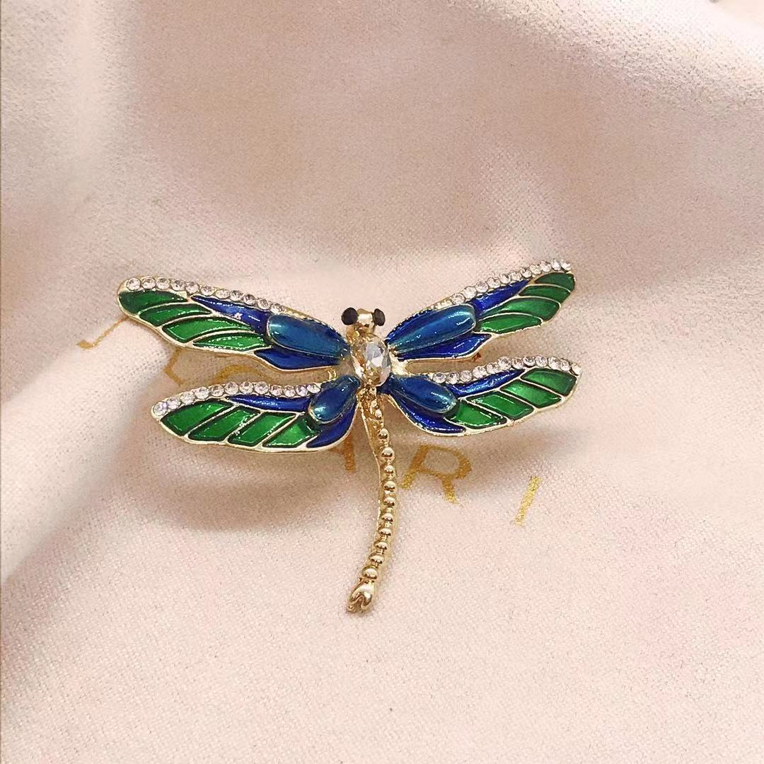 Europe and the United States drop oil fashion women with all the brooch thumbnail