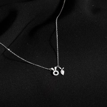 Rabbit carrot clavicle chain