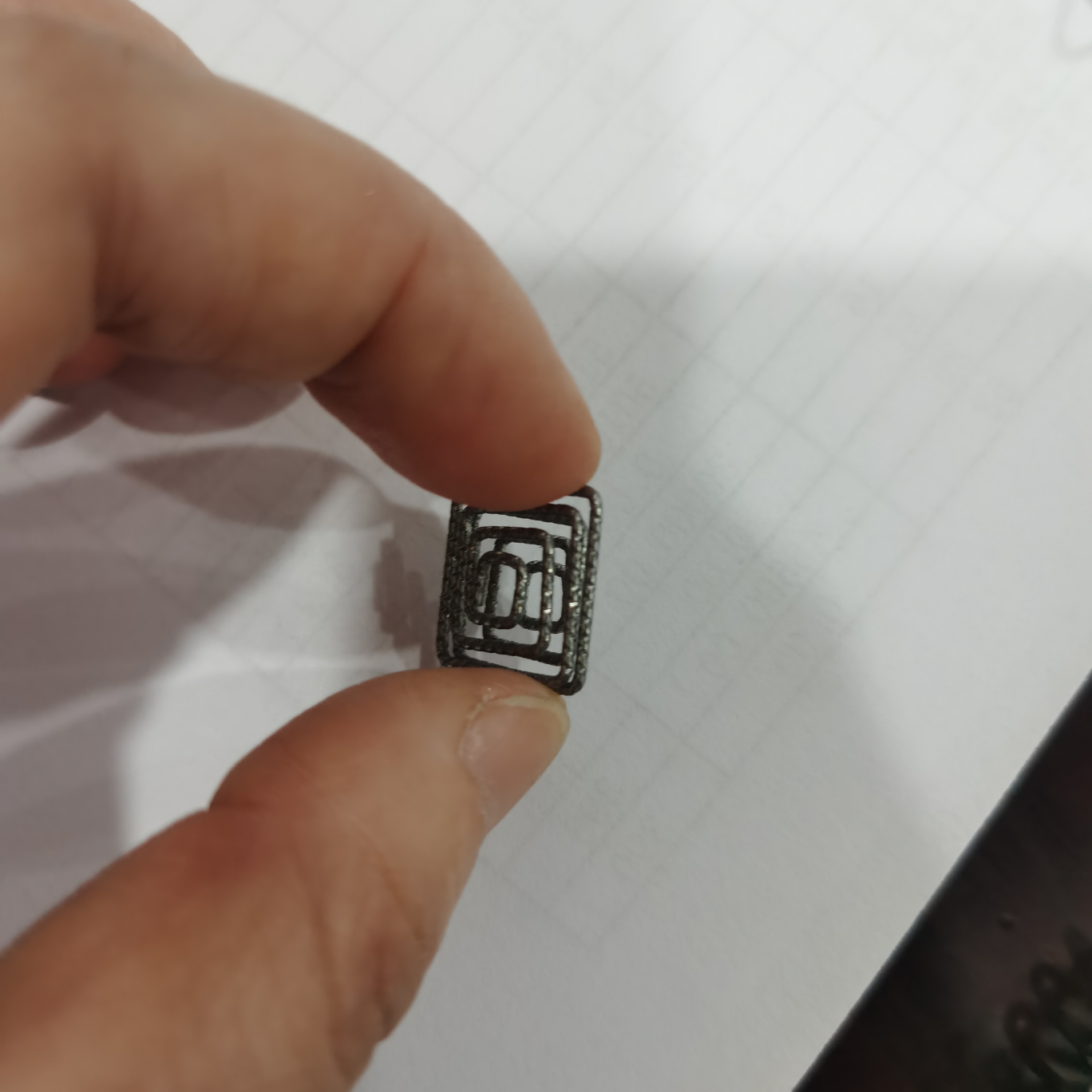义乌市元亨饰品配件细花纹四方空心配件